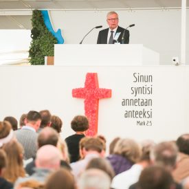 Päätoimikunnan varapuheenjohtaja Eero Katainen lausui päätössanat.