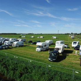 Sää on täällä hetkellä seura-alueella mitä mainioin.