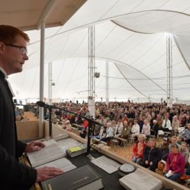 Sunnuntain jumalanpalveluksessa saarnasi Sampo Luukkonen