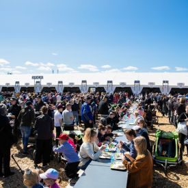 Ravintolassa lounasaikaan