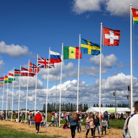 Lippurivistö kertoo niistä maista, joihin SRK tekee lähetystyötä.